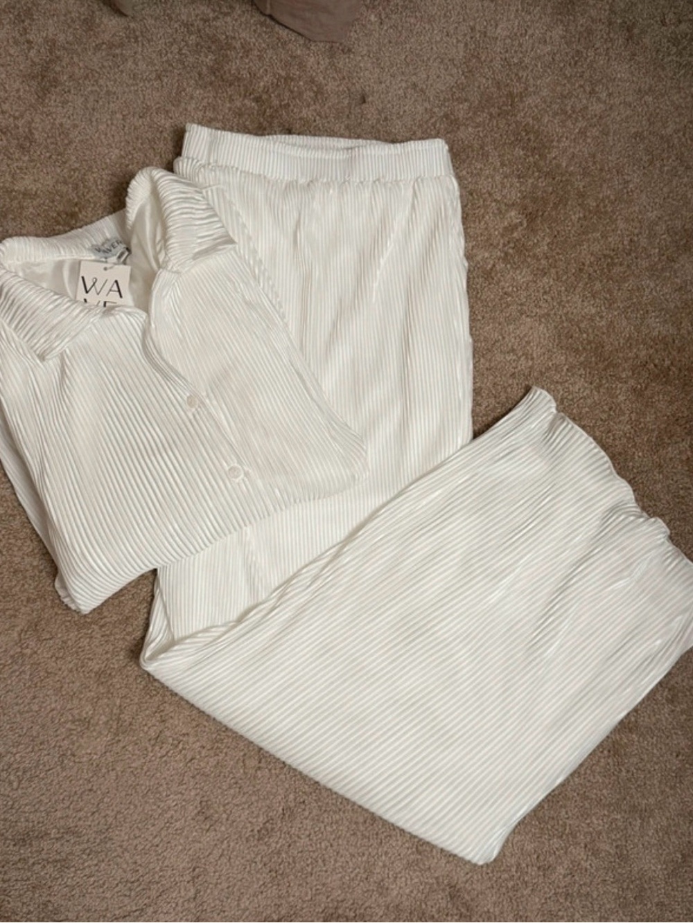 Waverless bridal pj set